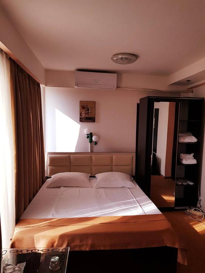 Asia Hotel Târgu Jiu 외부 사진