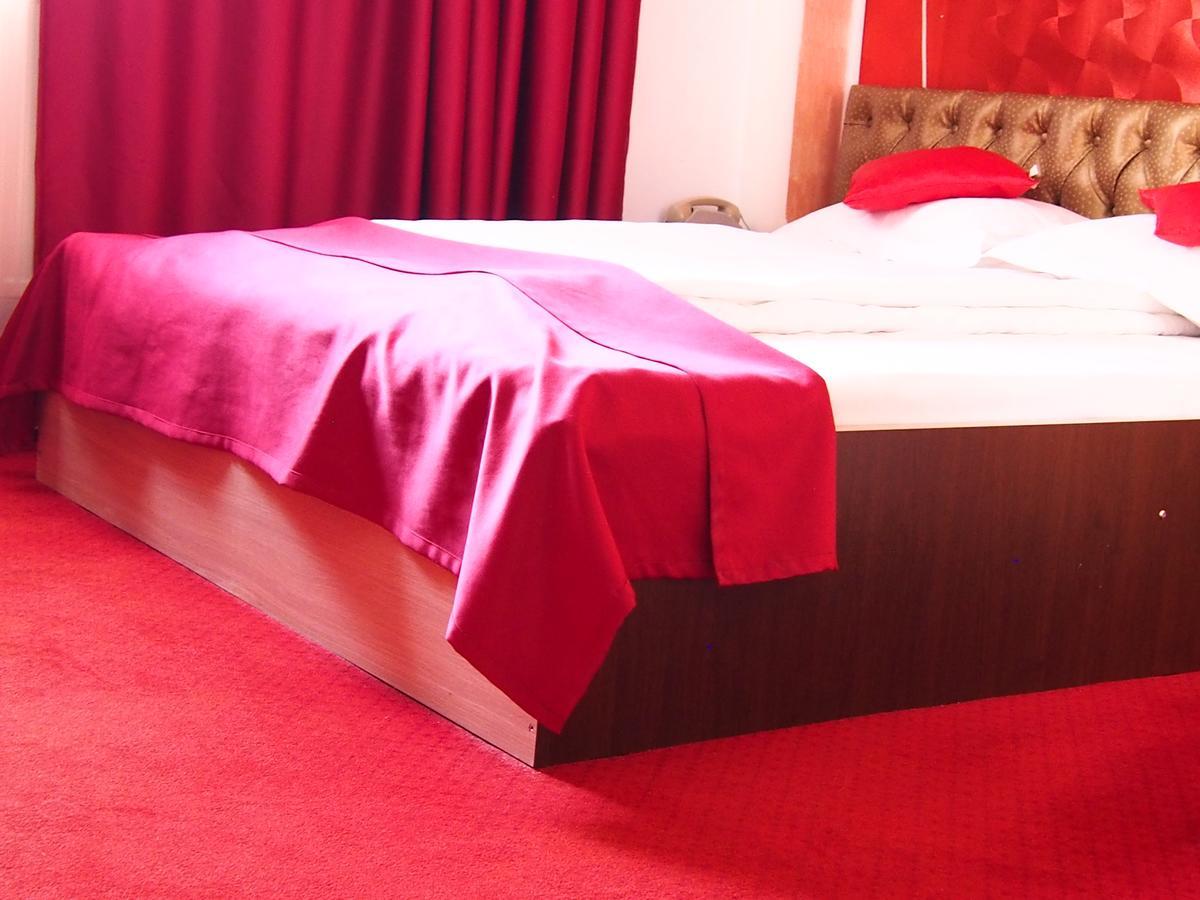 Asia Hotel Târgu Jiu 외부 사진