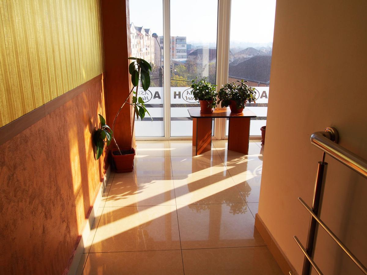 Asia Hotel Târgu Jiu 외부 사진