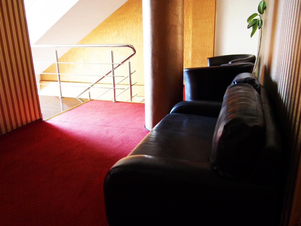 Asia Hotel Târgu Jiu 외부 사진