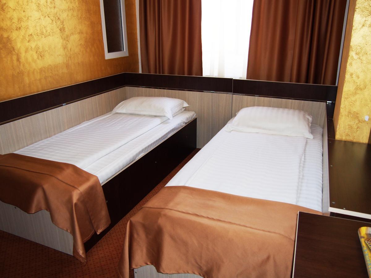 Asia Hotel Târgu Jiu 외부 사진